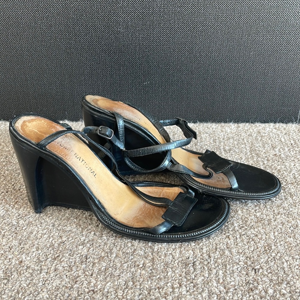 Costumè National heels